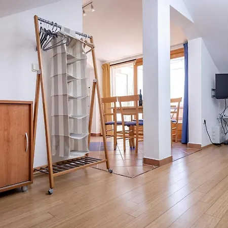 Apartment Studio 2061a *